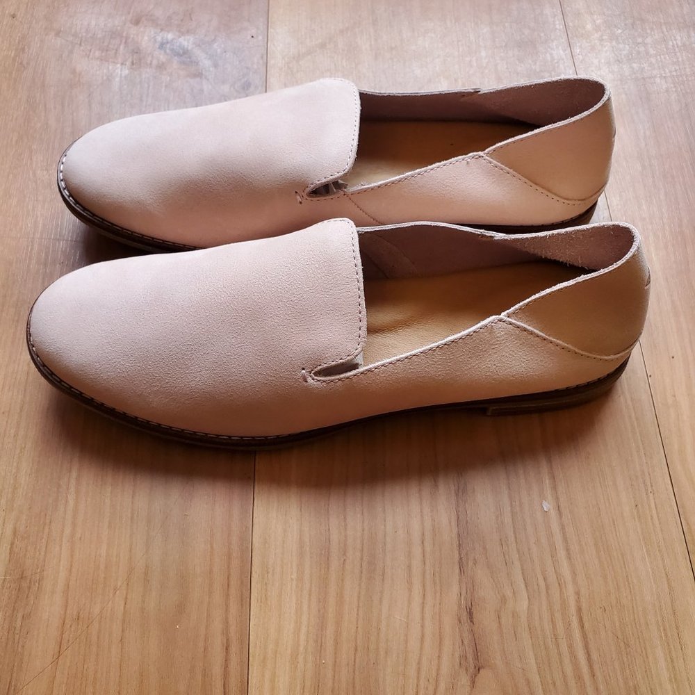 NWOB Sperry Top-Sider Loafers Size 9